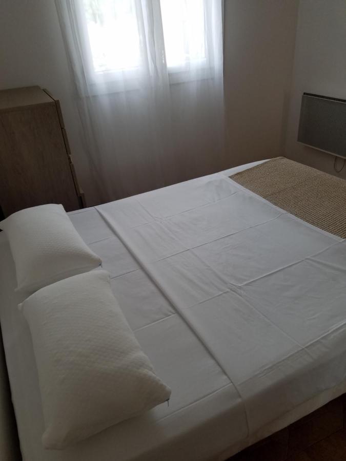Chambres D Hotes A 20 Pas De La Plage ลูเชียนา ภายนอก รูปภาพ